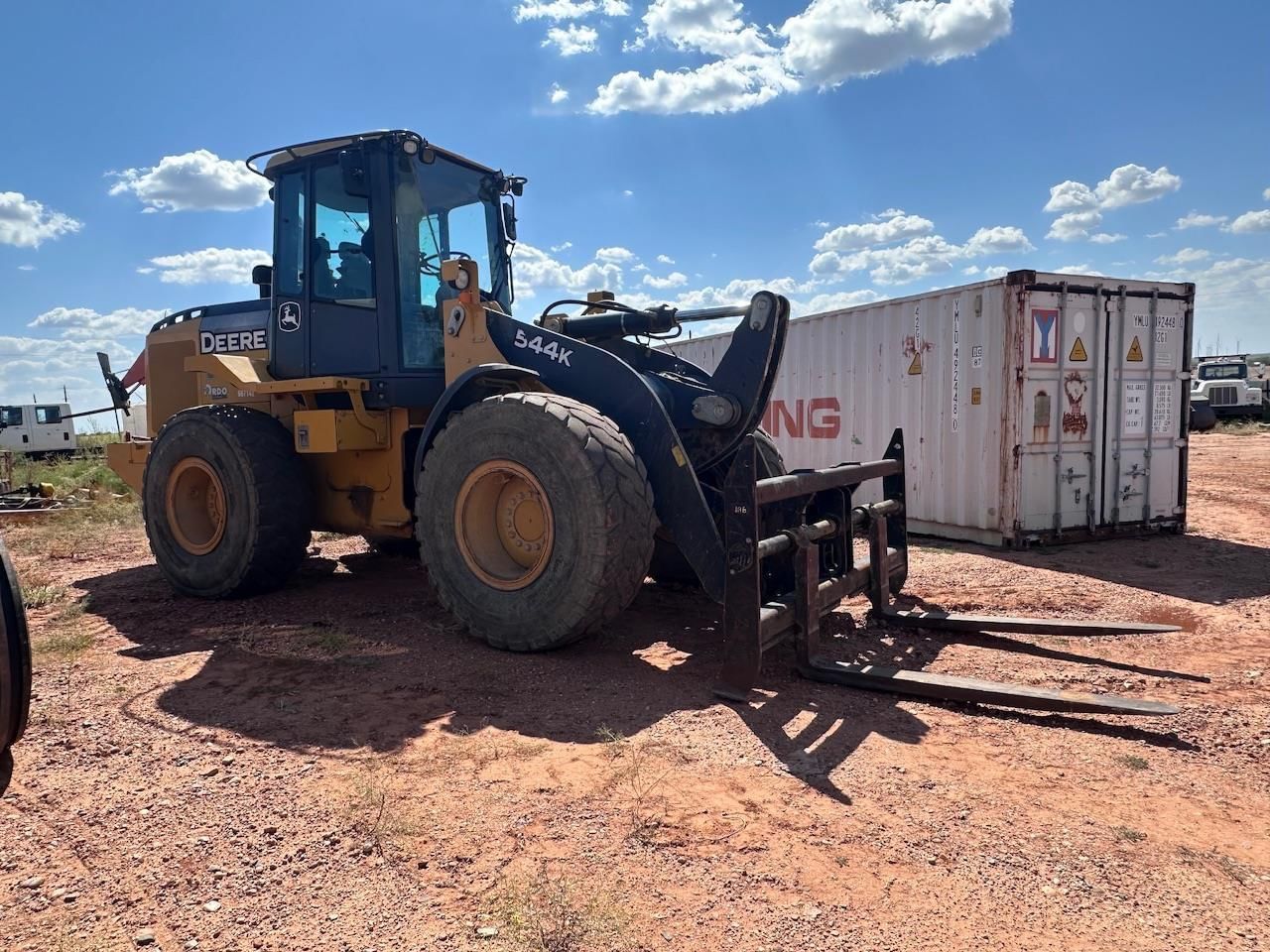 John Deere 544K Equipment Image0