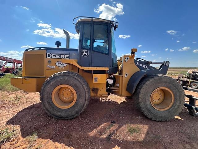 Image of John Deere 544K equipment image 1