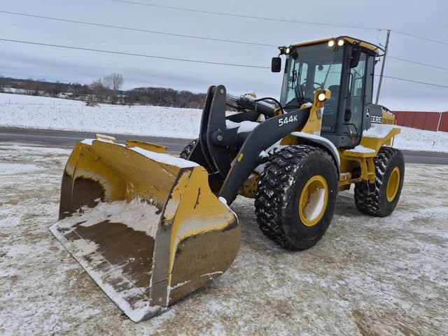 Image of John Deere 544K equipment image 1