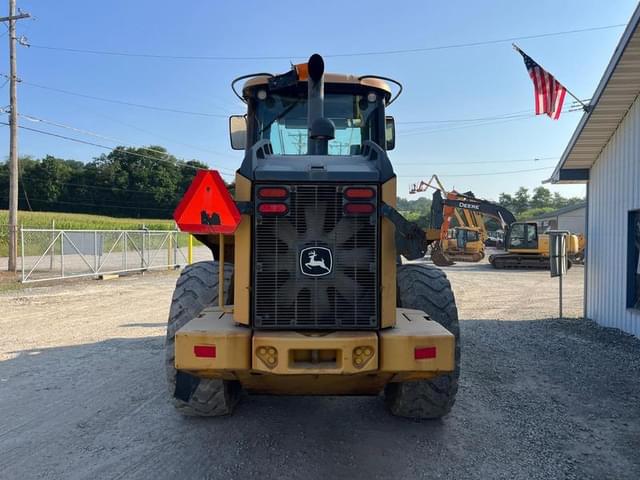 Image of John Deere 544K equipment image 3