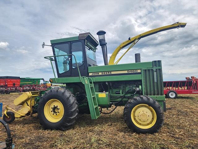 Image of John Deere 5460 equipment image 2