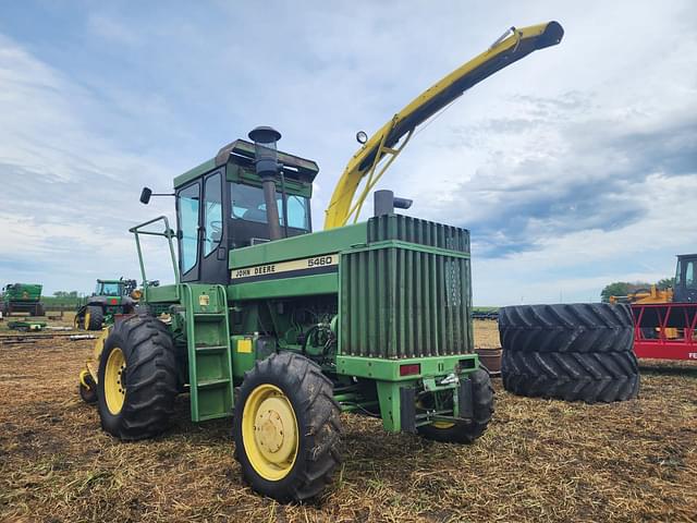 Image of John Deere 5460 equipment image 3