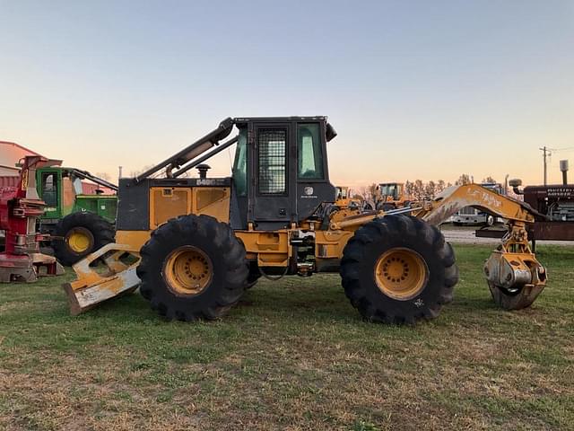 Image of John Deere 548G equipment image 1