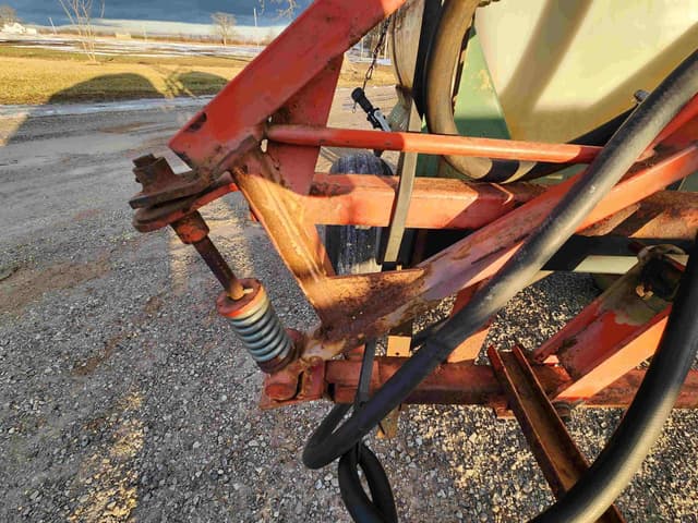 Image of John Deere 550 equipment image 4