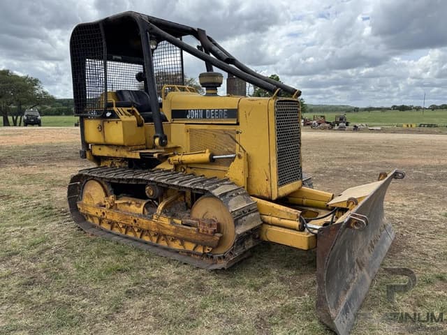 Image of John Deere 550 equipment image 2