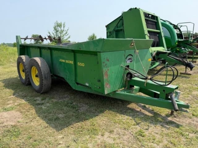 Image of John Deere 550 equipment image 4