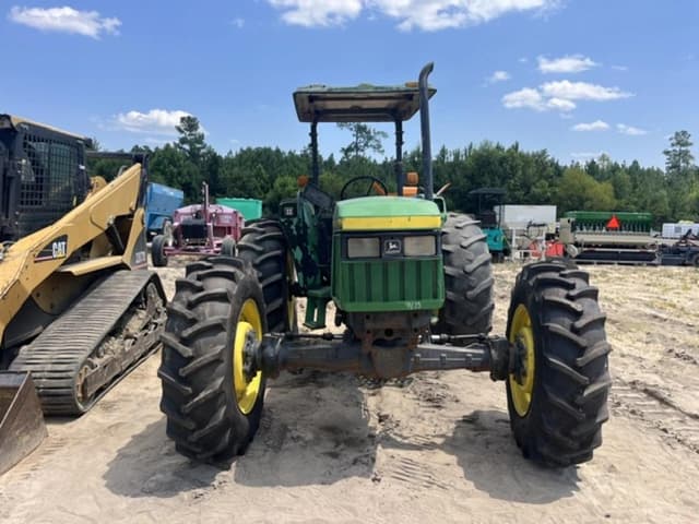 Image of John Deere 5500 equipment image 2