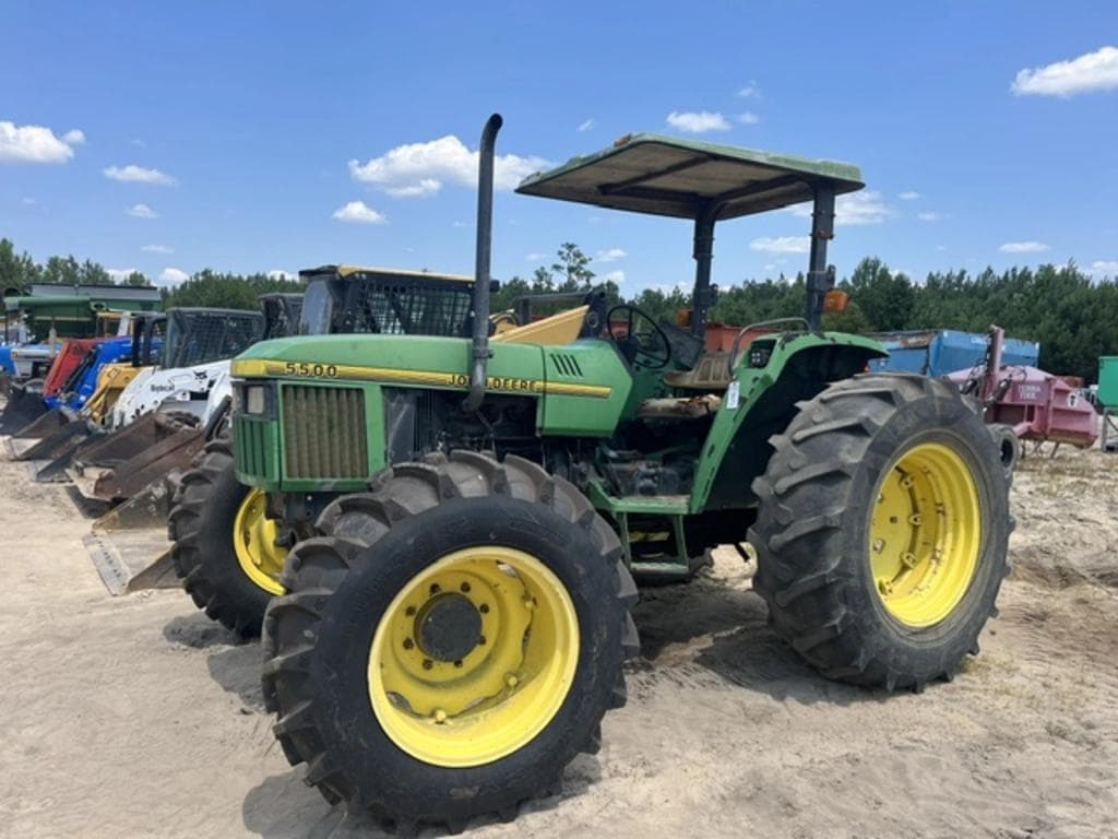 Image of John Deere 5500 Primary image