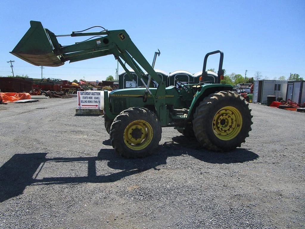 Image of John Deere 5500 Primary image