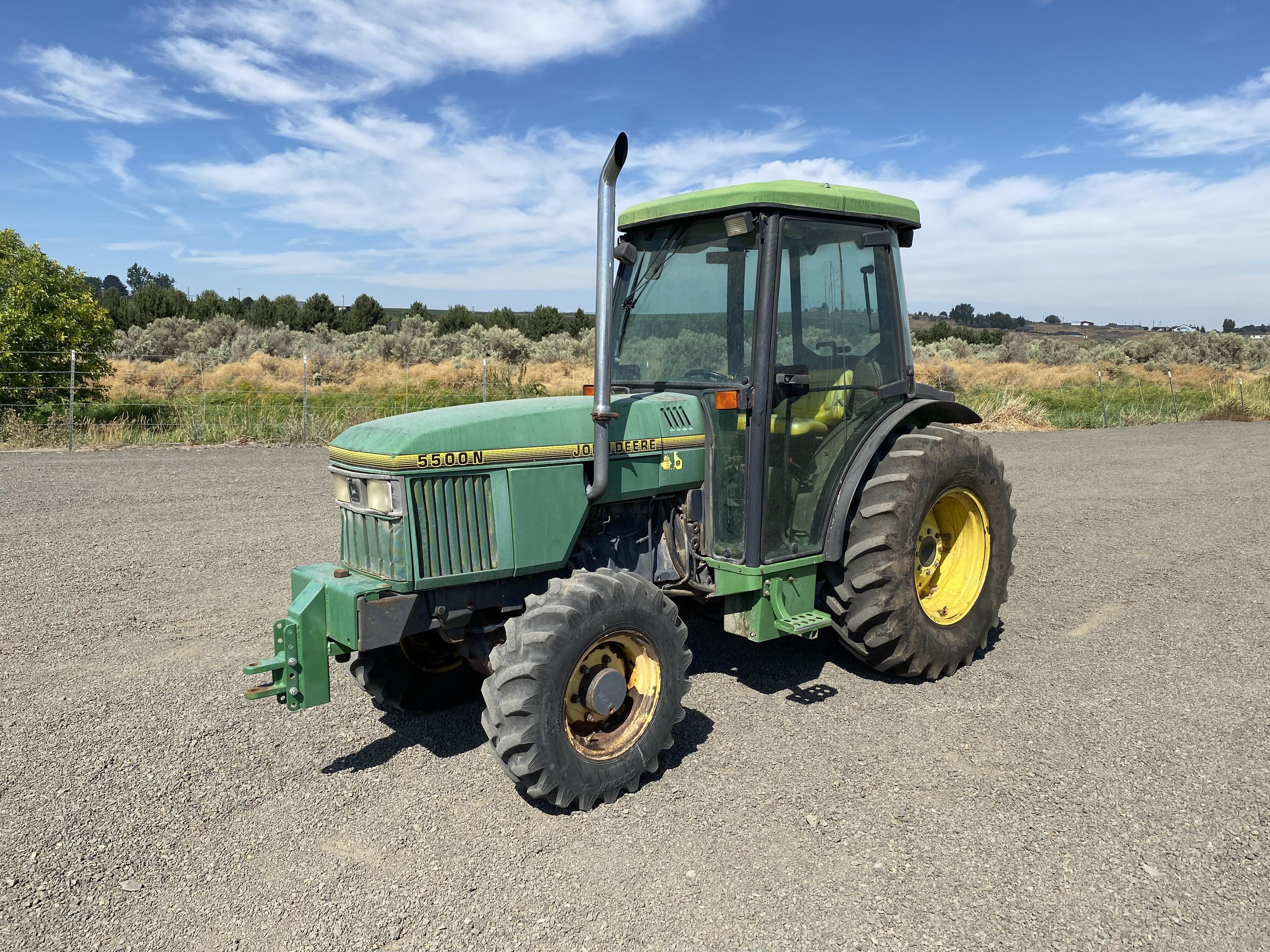 Main image John Deere 5500N