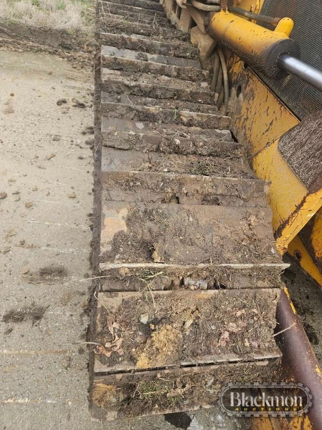 Image of John Deere 550A equipment image 4