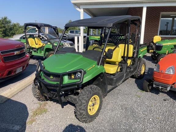 undefined XUV 550 S4 GREEN Image