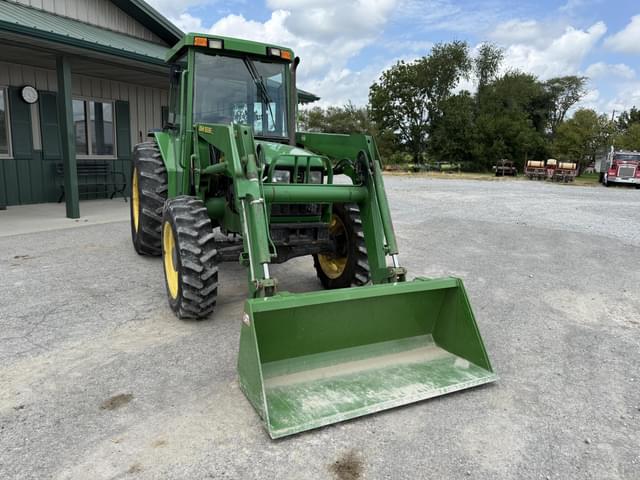 Image of John Deere 5510 equipment image 3