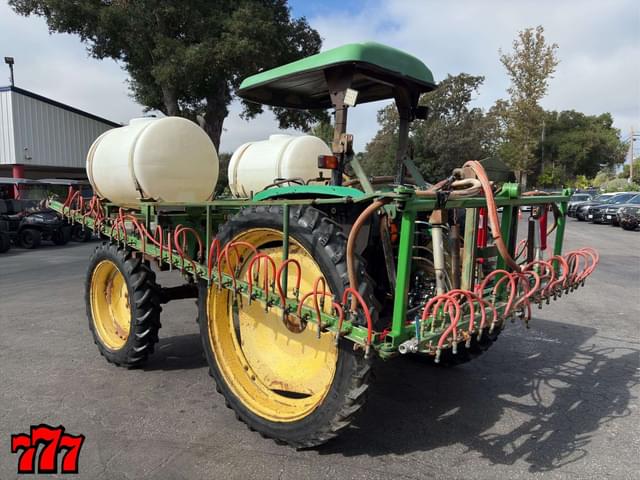 Image of John Deere 5510 equipment image 3