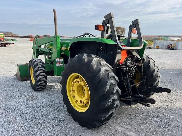 Image of John Deere 5510 equipment image 4