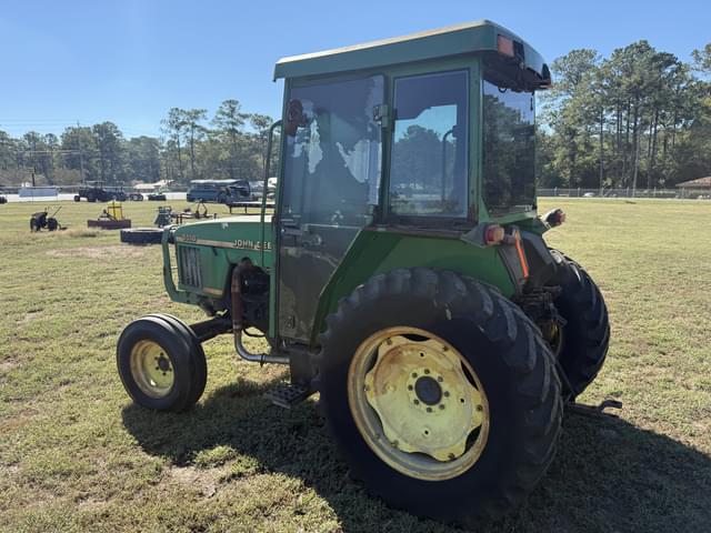 Image of John Deere 5510 equipment image 2