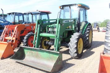 Main image John Deere 5520