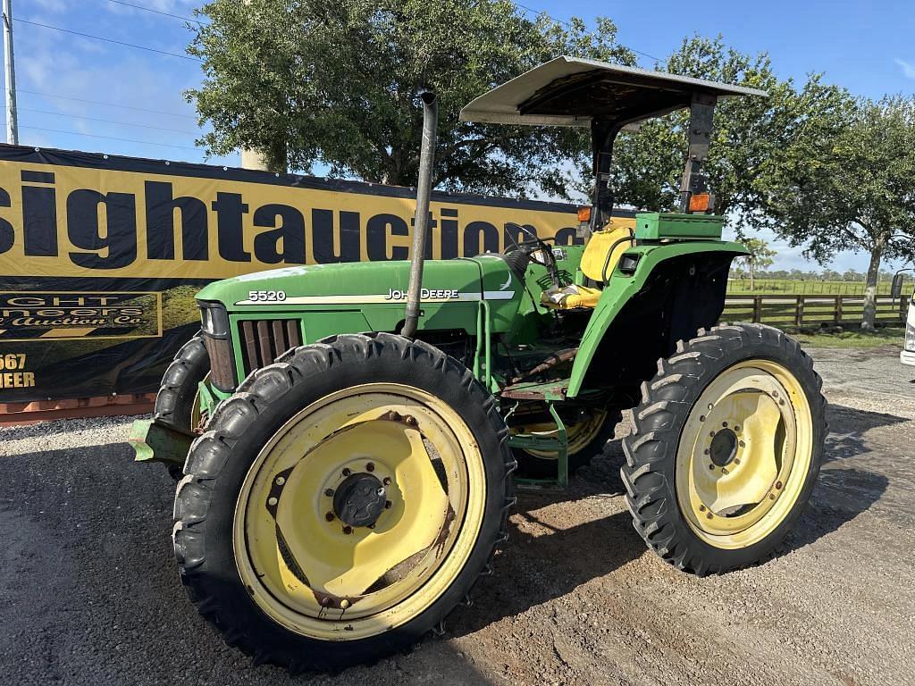 Image of John Deere 5520 Primary image
