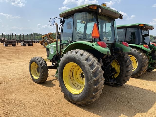 Image of John Deere 5525 equipment image 1