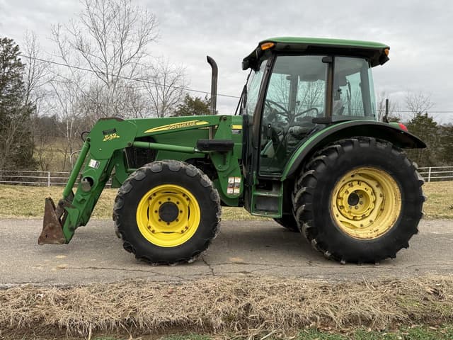 Image of John Deere 5525 equipment image 2