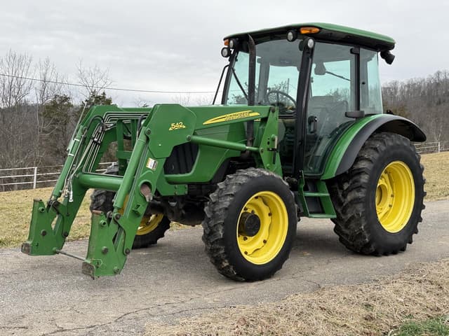 Image of John Deere 5525 equipment image 2