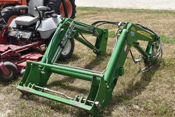 Main image John Deere 553