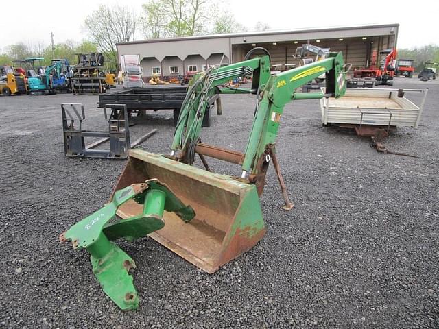 Image of John Deere 553 equipment image 1