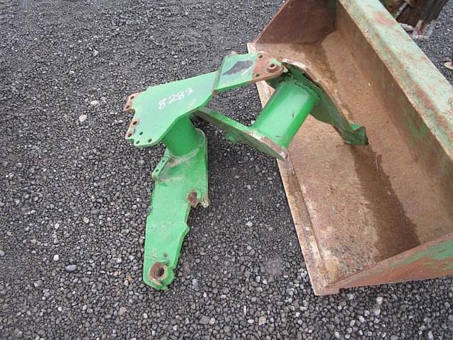 Image of John Deere 553 equipment image 2