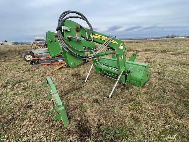 Image of John Deere 553 equipment image 3