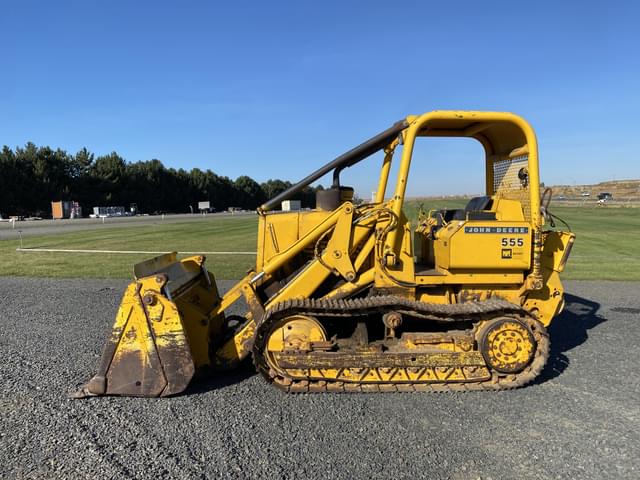 Image of John Deere 555 equipment image 2