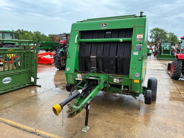 Image of John Deere 556 equipment image 1
