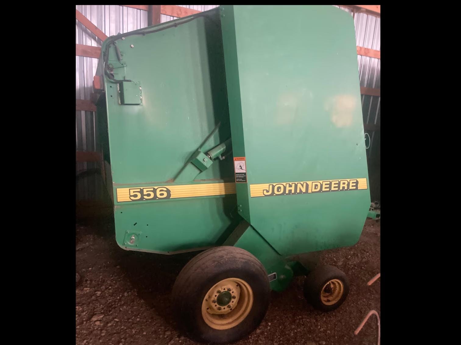1998 John Deere 556 Equipment Image0