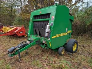 John Deere 557 Image