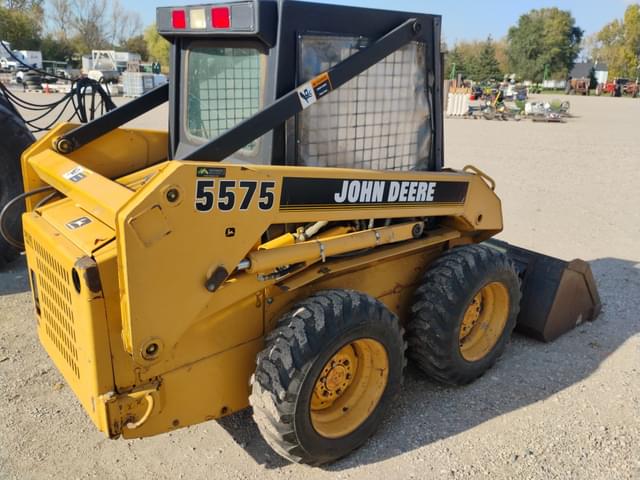 Image of John Deere 5575 equipment image 4