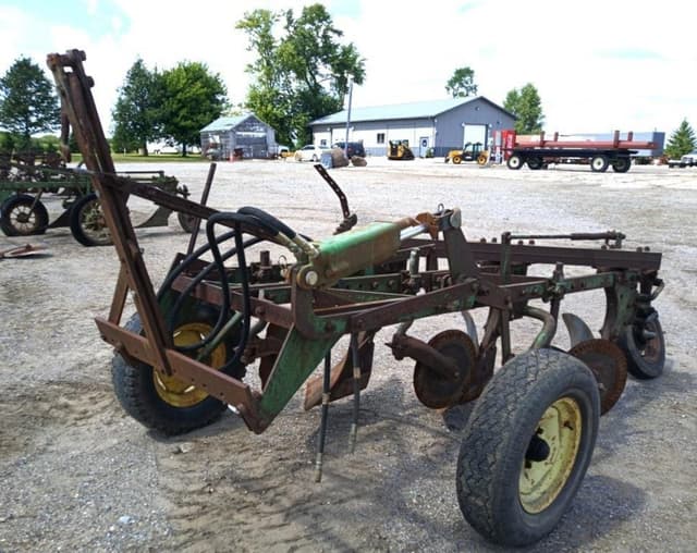 Image of John Deere 55A equipment image 4