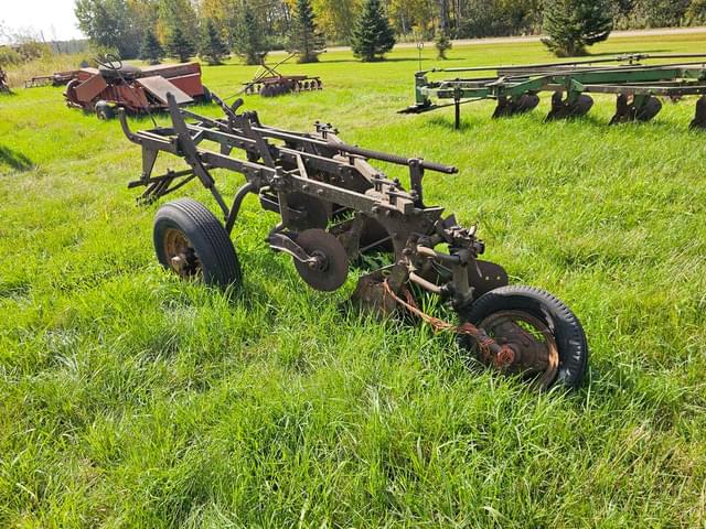 Image of John Deere 55A equipment image 4