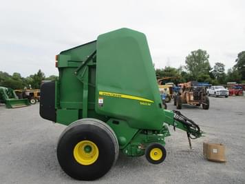 Main image John Deere 560M