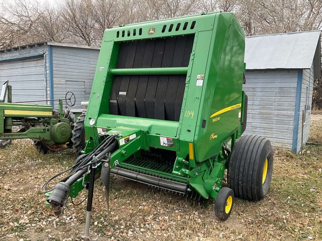 Image of John Deere 560M equipment image 3