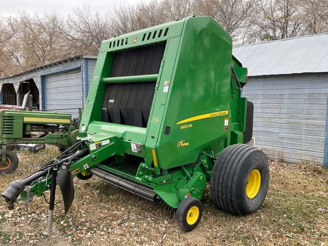 Image of John Deere 560M equipment image 1