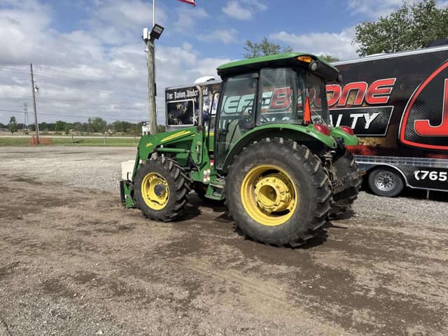 Image of John Deere 5603 equipment image 2