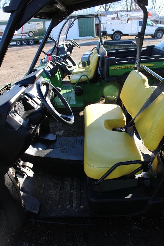 Image of John Deere XUV 560E S4 equipment image 3