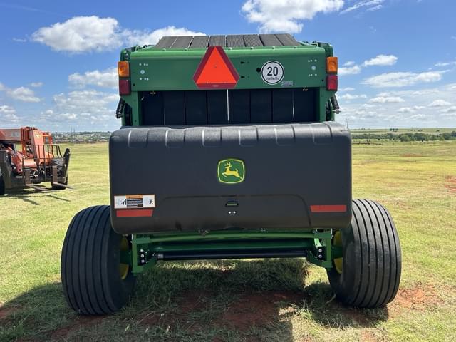 Image of John Deere 560M equipment image 3