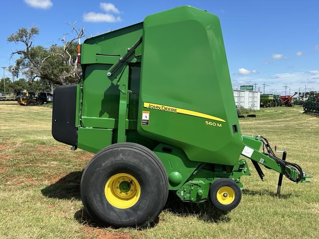 Image of John Deere 560M equipment image 1