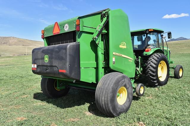 Image of John Deere 560M equipment image 4