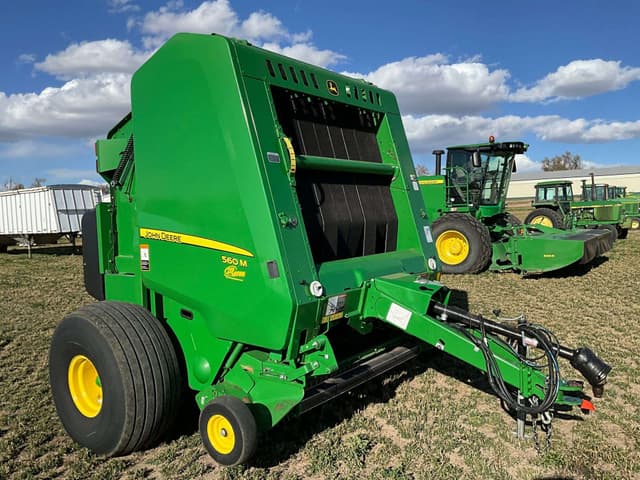 Image of John Deere 560M equipment image 2