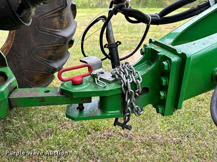 Main image John Deere 560M 11