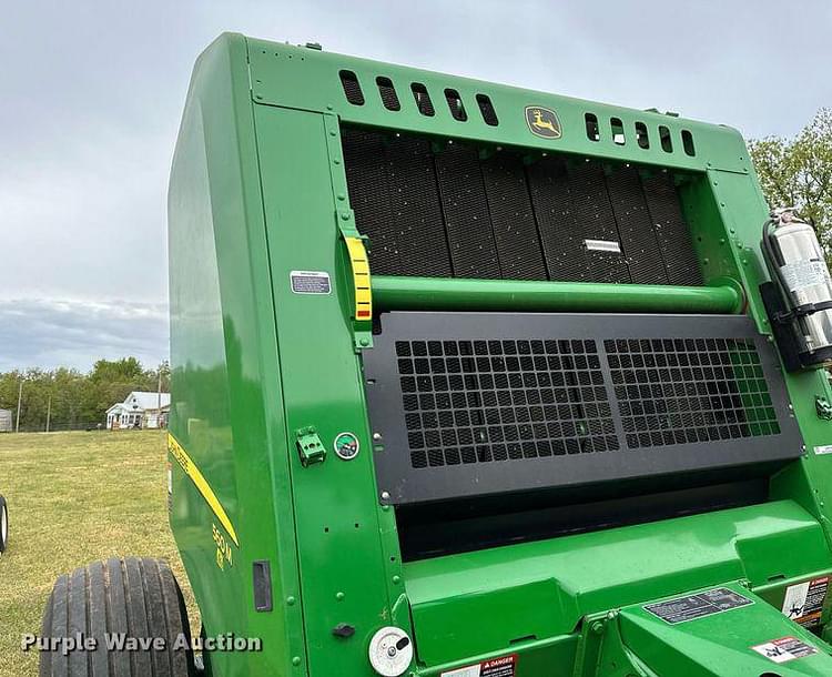 Main image John Deere 560M 22