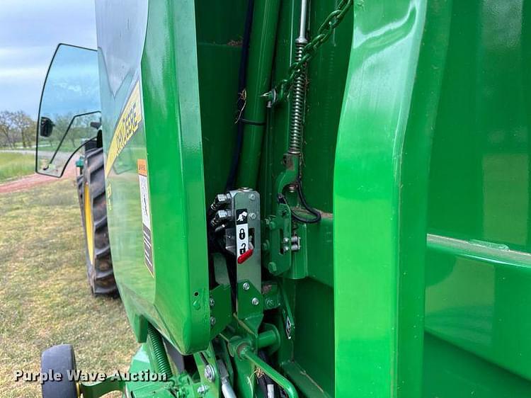 Main image John Deere 560M 35