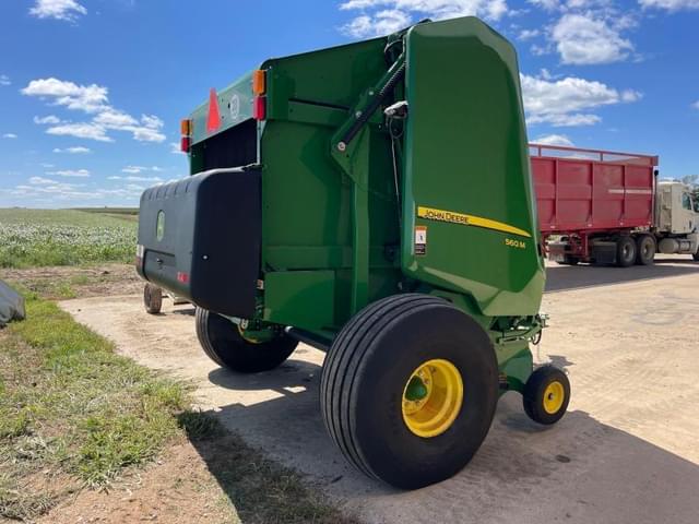 Image of John Deere 560M equipment image 2