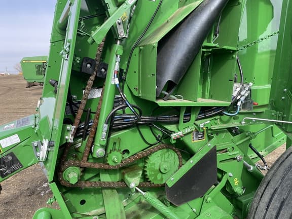 Image of John Deere 561M equipment image 3